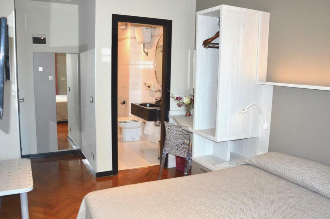 Hotel Regent - In Pieno Centro Σαν Μπενεντέτο ντελ Τρόντο Εξωτερικό φωτογραφία